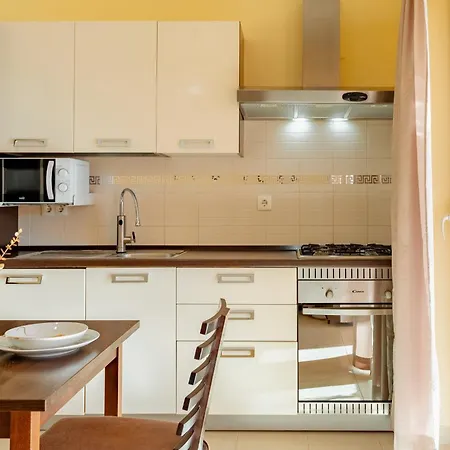 Apartment D&a *
